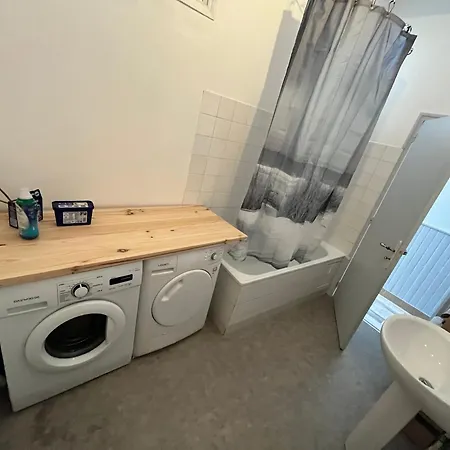 Apartment Centre-ville, De